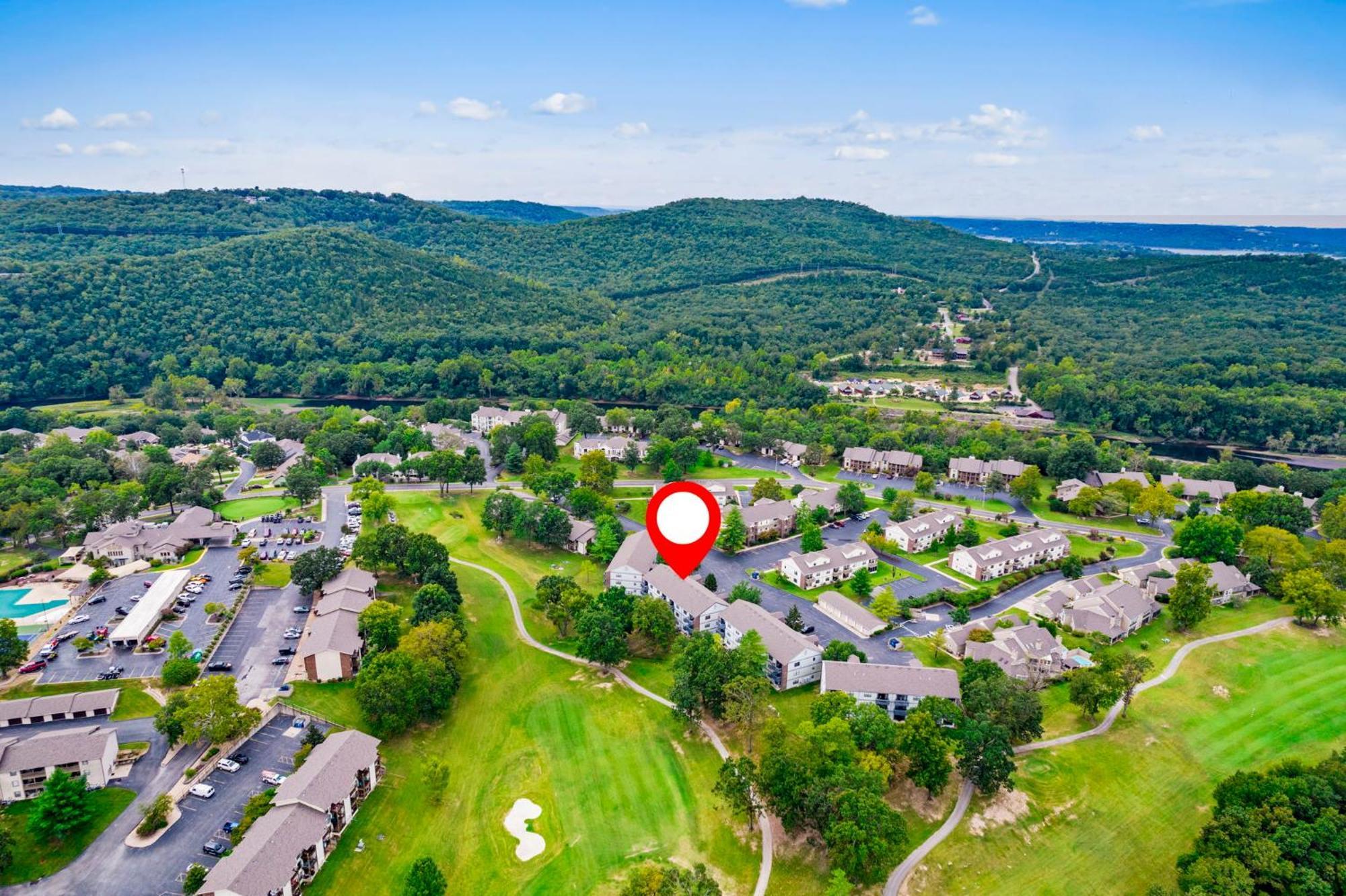 Elegant Lakeside Retreat In Branson Luaran gambar
